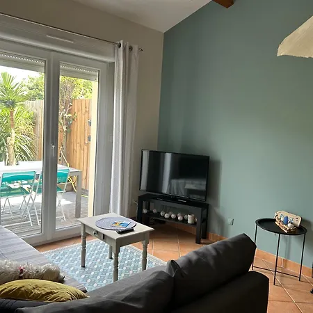 Les Jardins De La Mediterranee بيت للعطل آجد